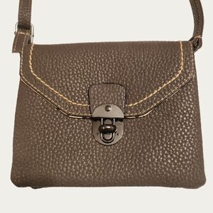 22 Tote Elegant Brown Vegan Pebbled Leather Crossbody Bag NWT